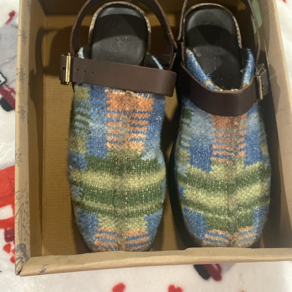 🆕 Free People Astrid Platform Mule in Blue Motif. Size 10. New in box - Picture 12 of 14
